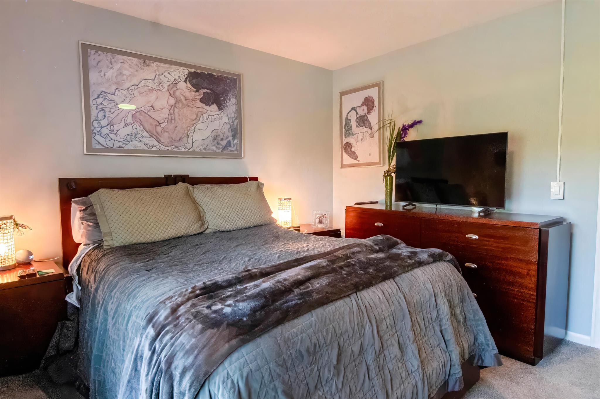 NORTHAMPTON CONDOS - Residential