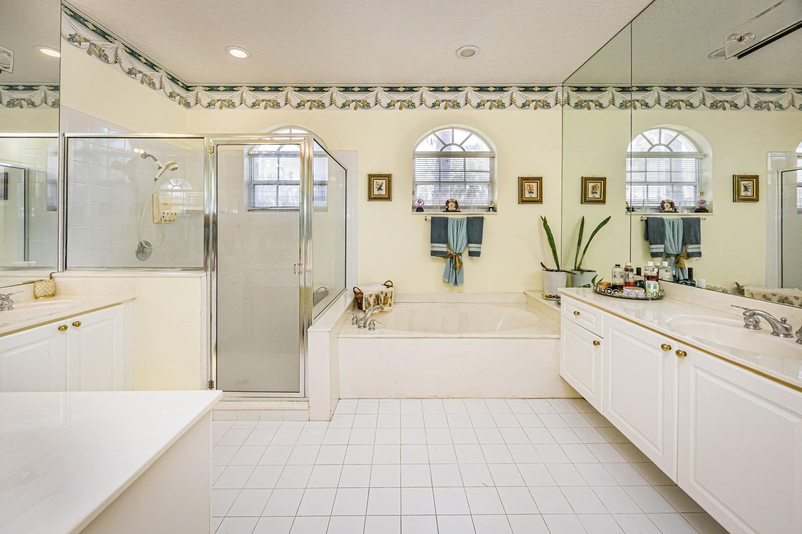 SHORES AT BOCA RATON PH 1 - Residential