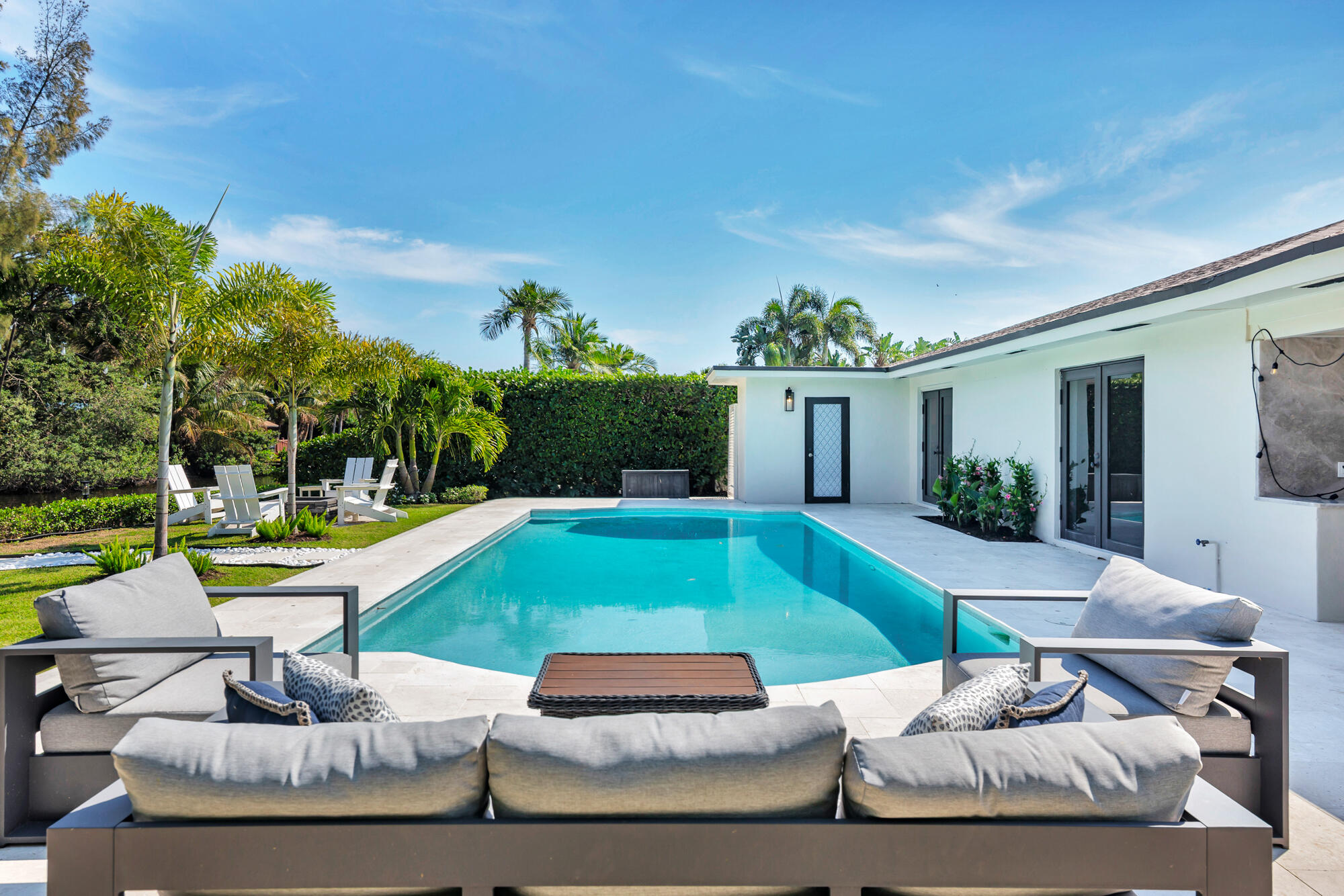 SOUTH LAKE SHORES - Residential