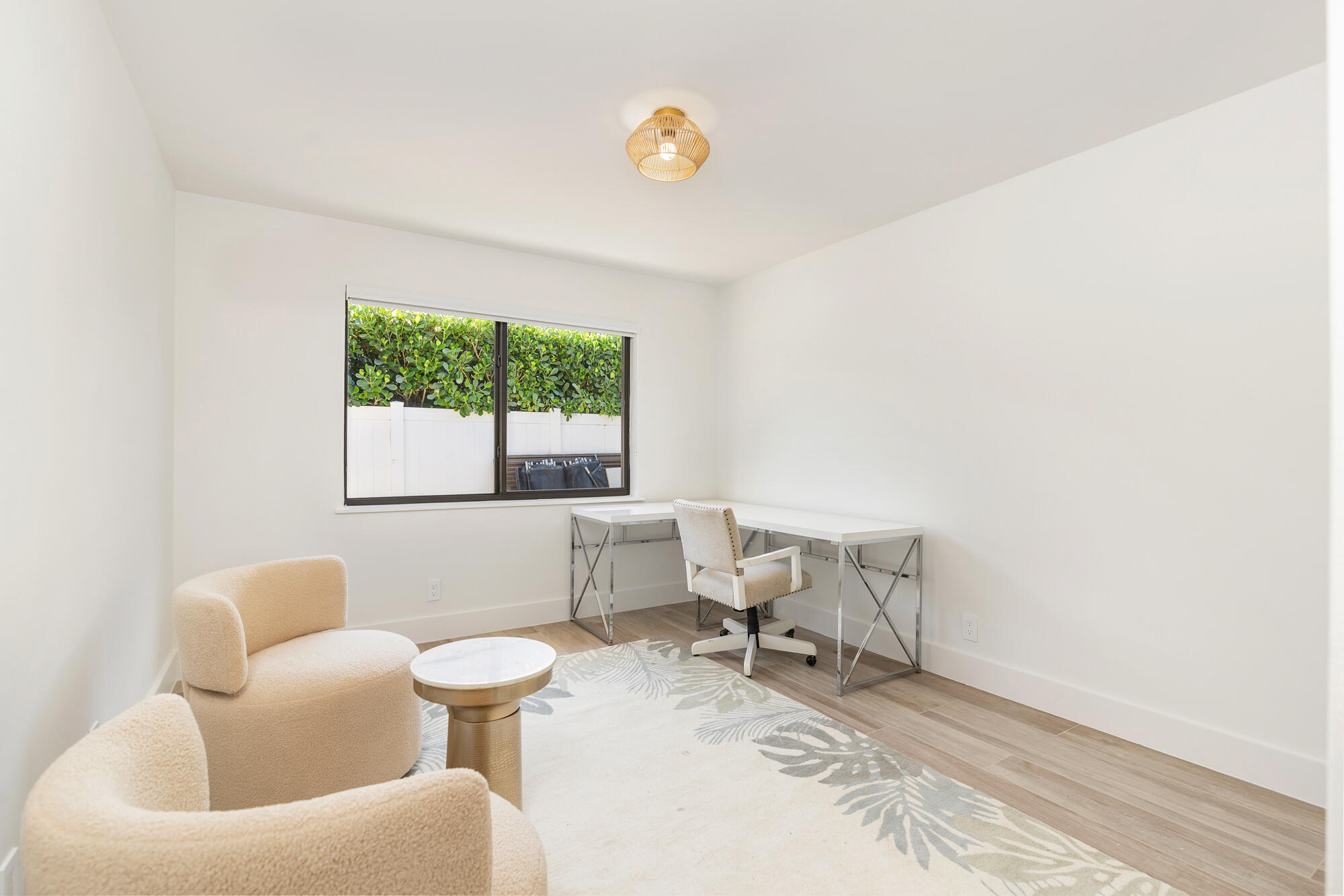 SOUTH LAKE SHORES - Residential