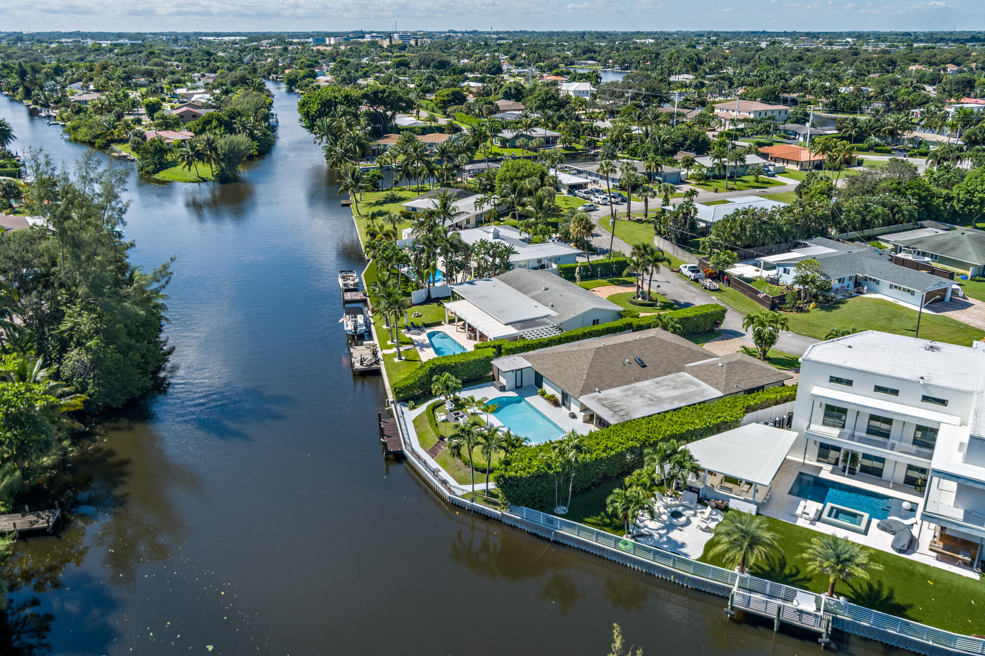 SOUTH LAKE SHORES - Residential
