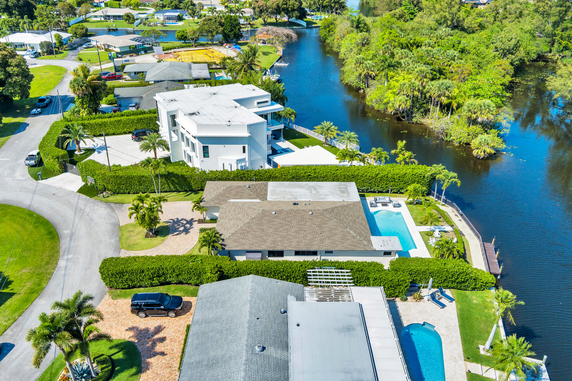 SOUTH LAKE SHORES - Residential