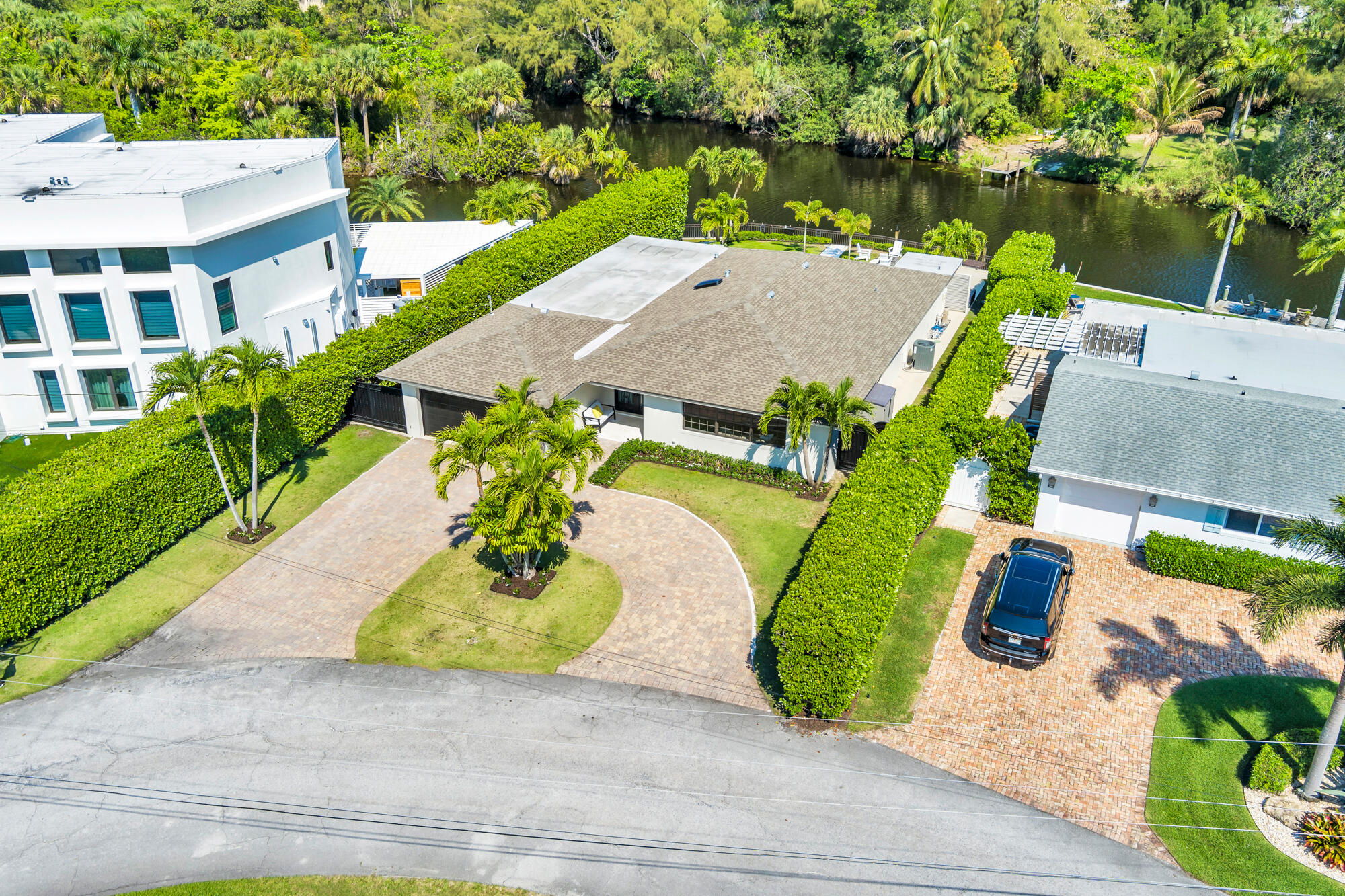 SOUTH LAKE SHORES - Residential