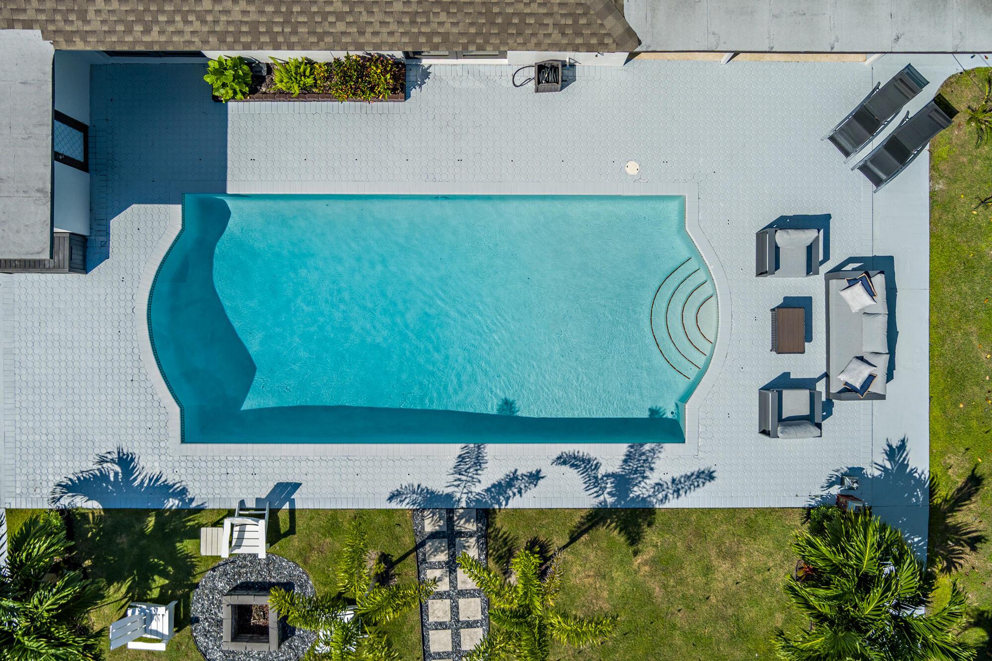 SOUTH LAKE SHORES - Residential