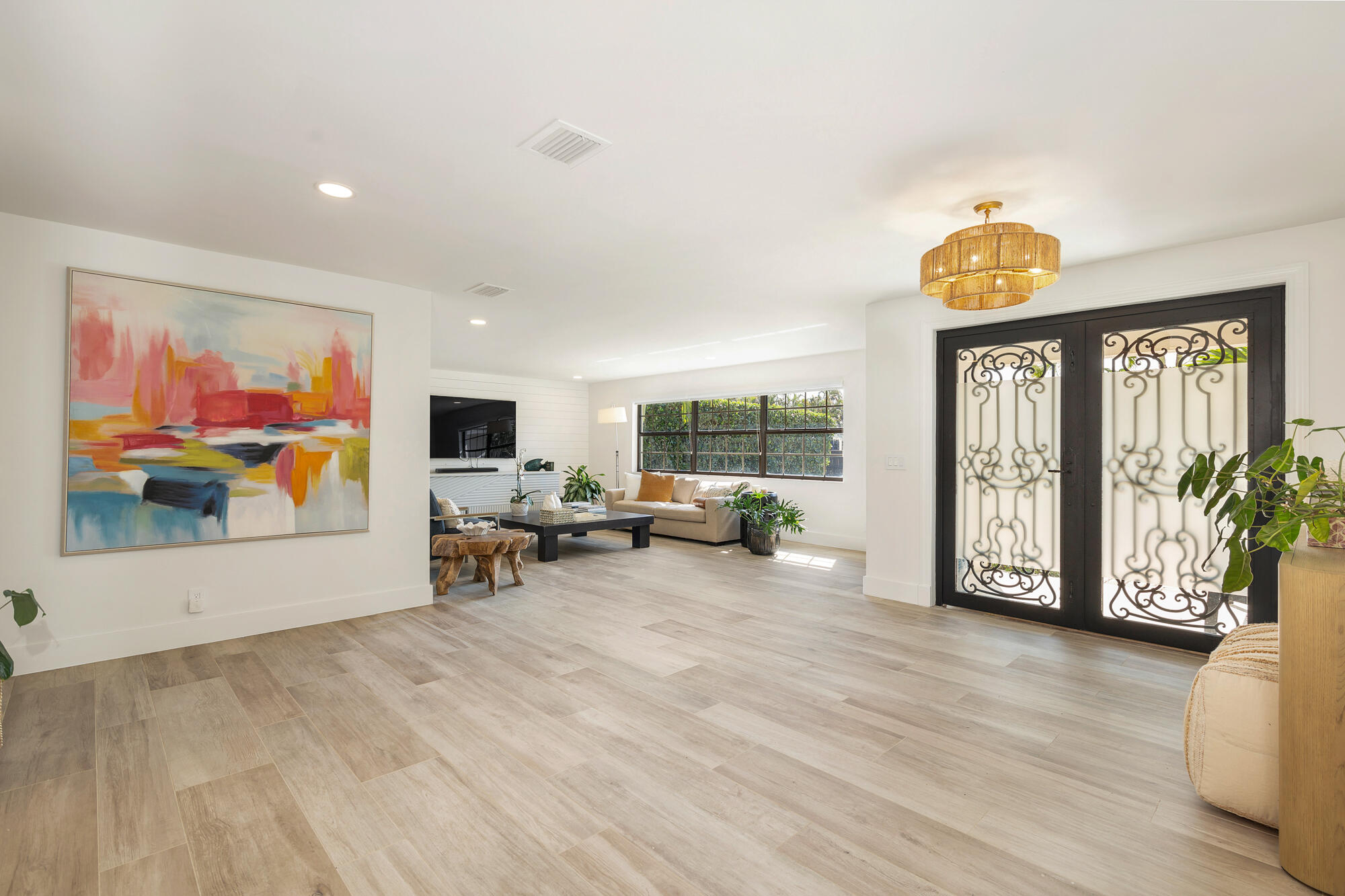 SOUTH LAKE SHORES - Residential