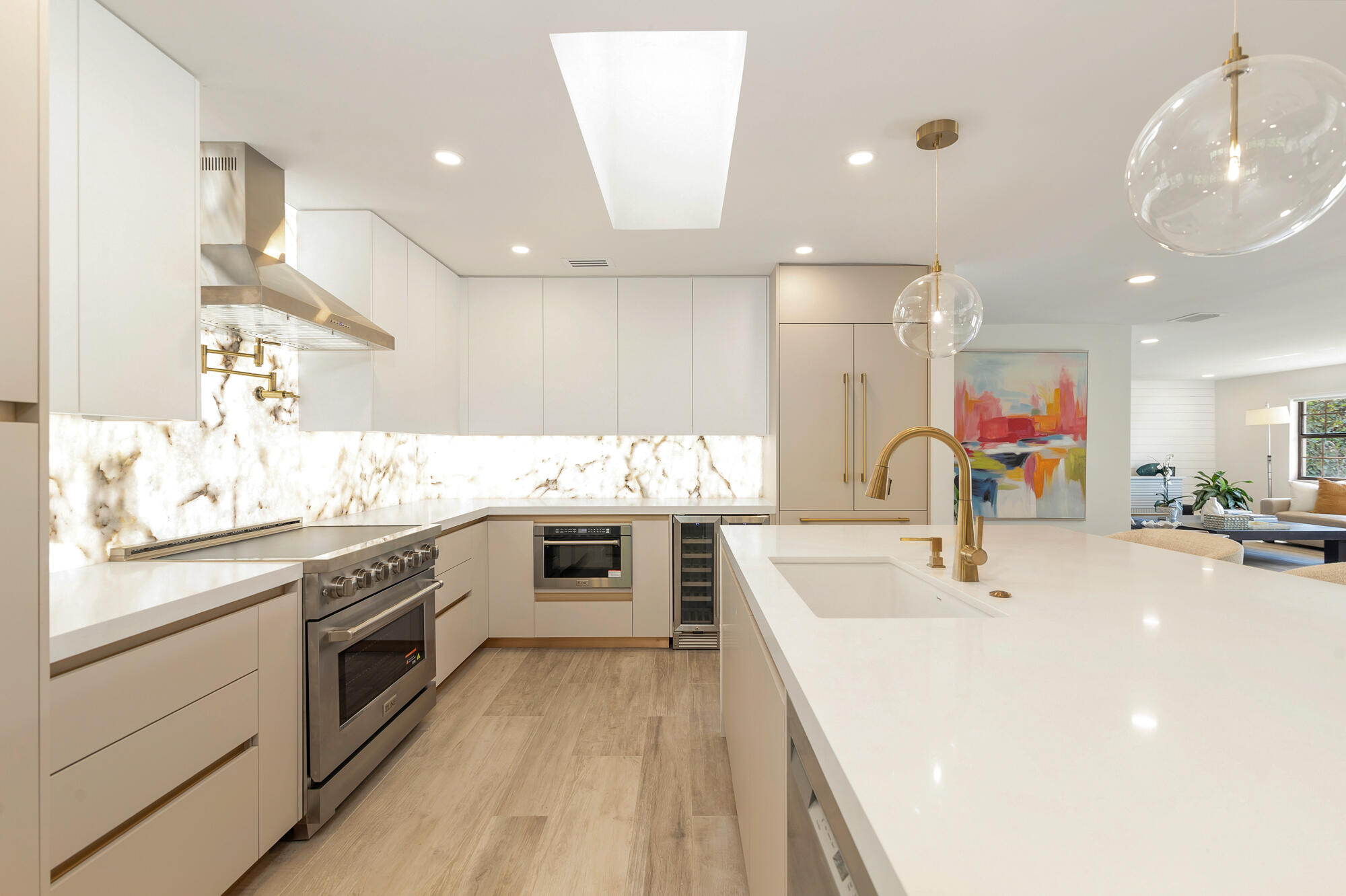 SOUTH LAKE SHORES - Residential