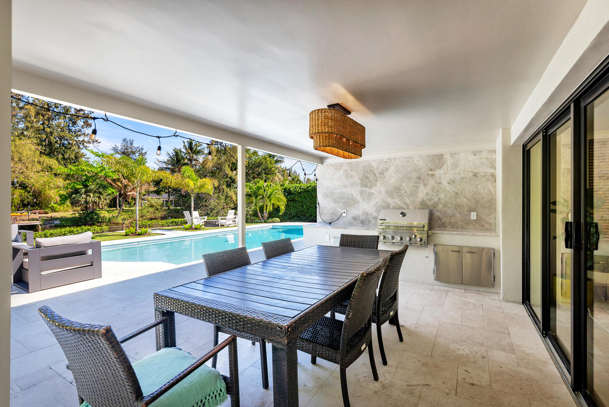 SOUTH LAKE SHORES - Residential