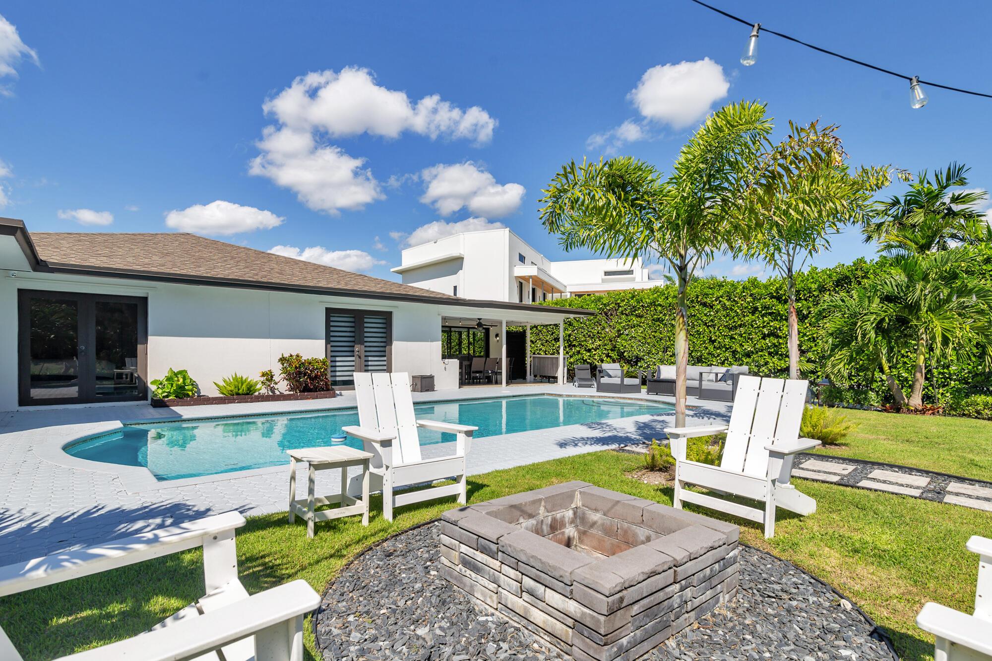 SOUTH LAKE SHORES - Residential