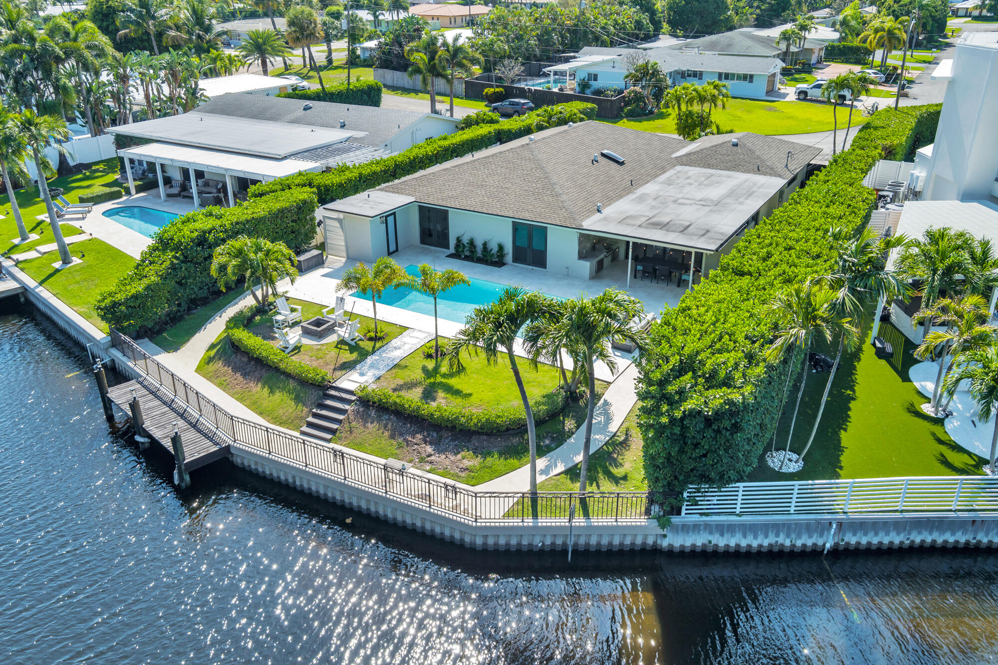 SOUTH LAKE SHORES - Residential