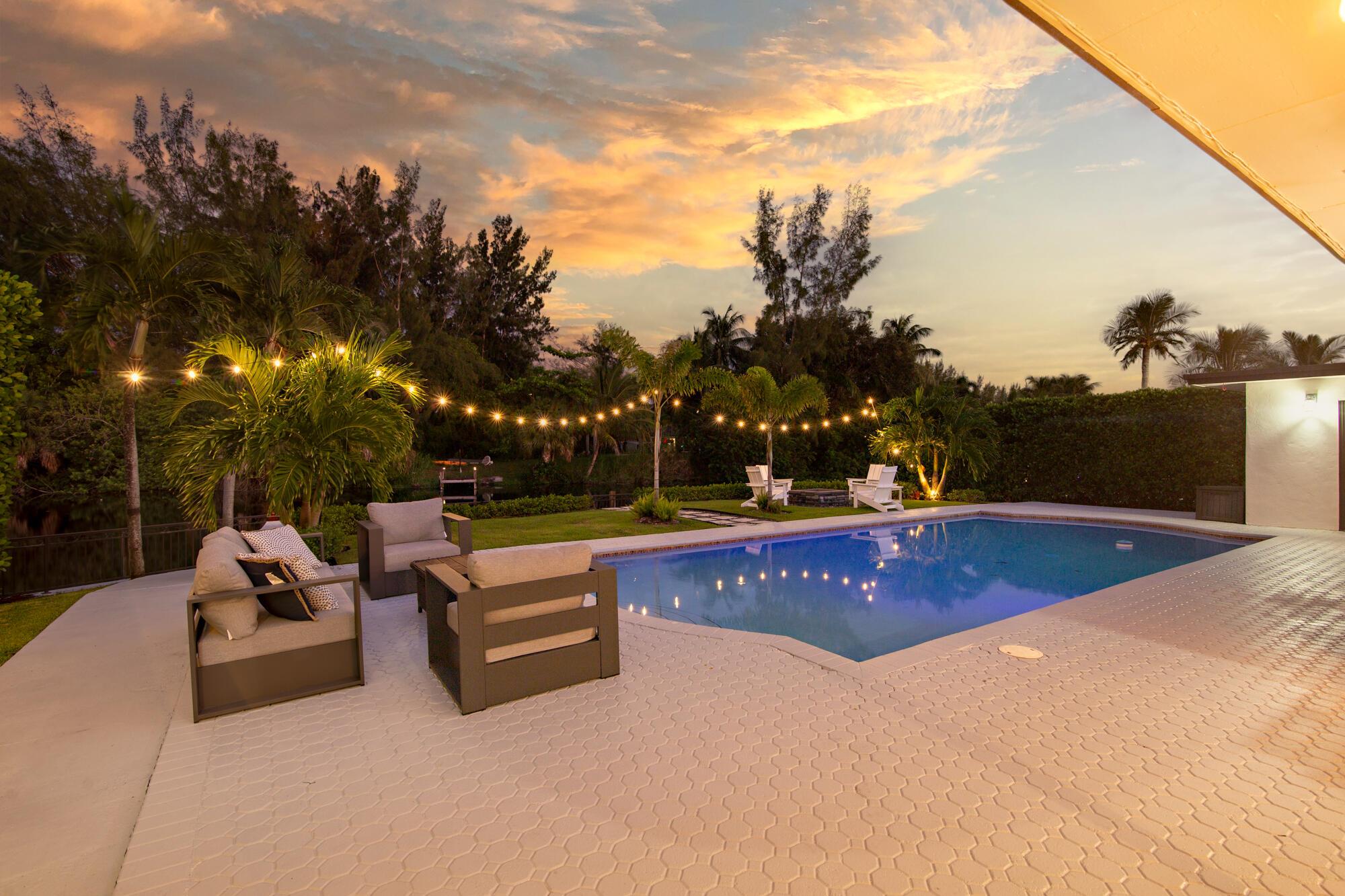 SOUTH LAKE SHORES - Residential