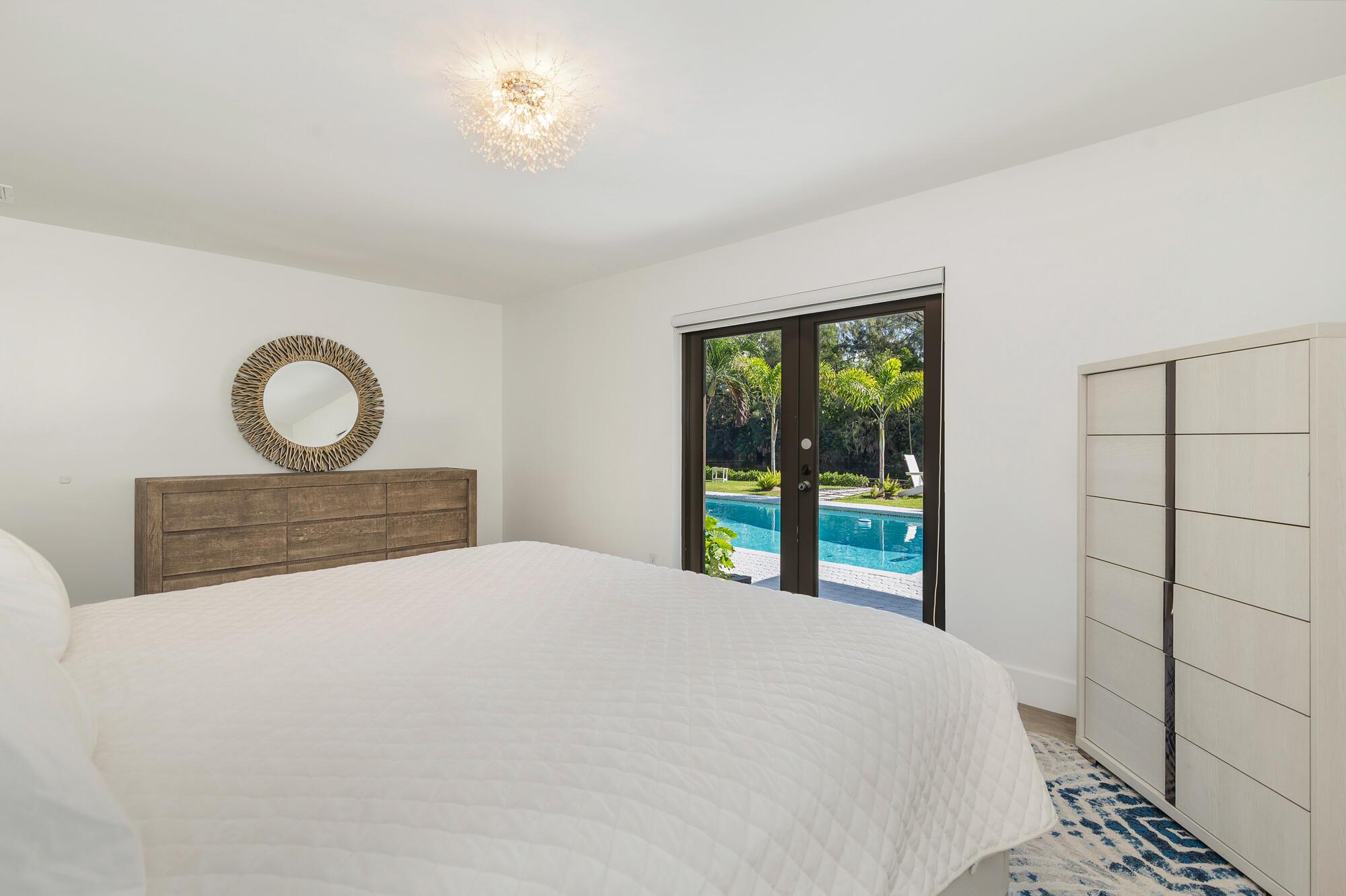 SOUTH LAKE SHORES - Residential