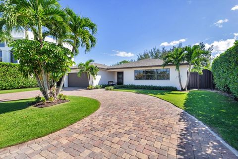 7730 Beta Circle Lake Clarke Shores FL 33406