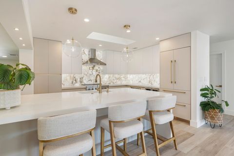 Tiny photo for 7730 Beta Circle E, Lake Clarke Shores, FL 33406 (MLS # R11133121)