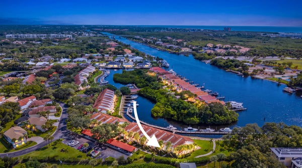 2280 TREASURE ISLE DR, WEST PALM BEACH, FL 33410 - Image b1a435dcfce247b79b4e30f803f76d93/1802134698