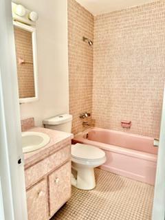 BEVERLY HILLS CONDO NUMBE - Residential