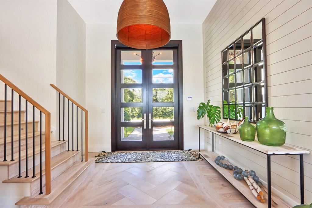 RIVERSIDE - Residential