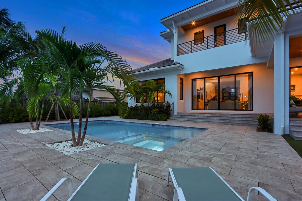 RIVERSIDE - Residential