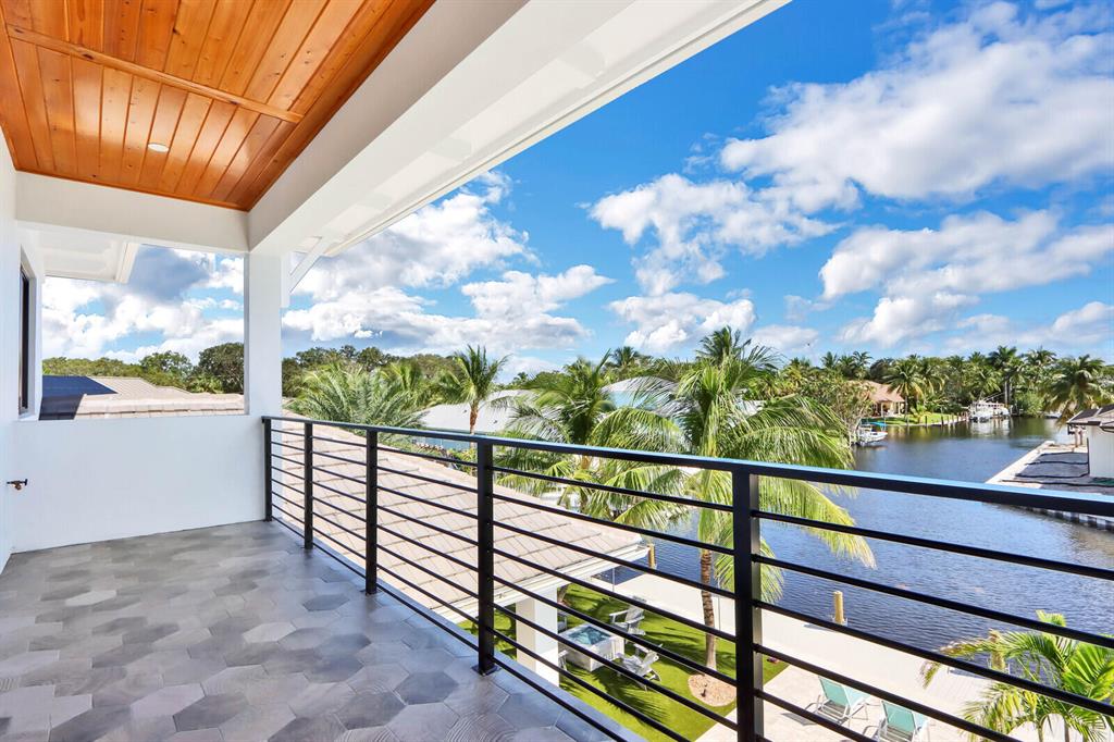 RIVERSIDE - Residential