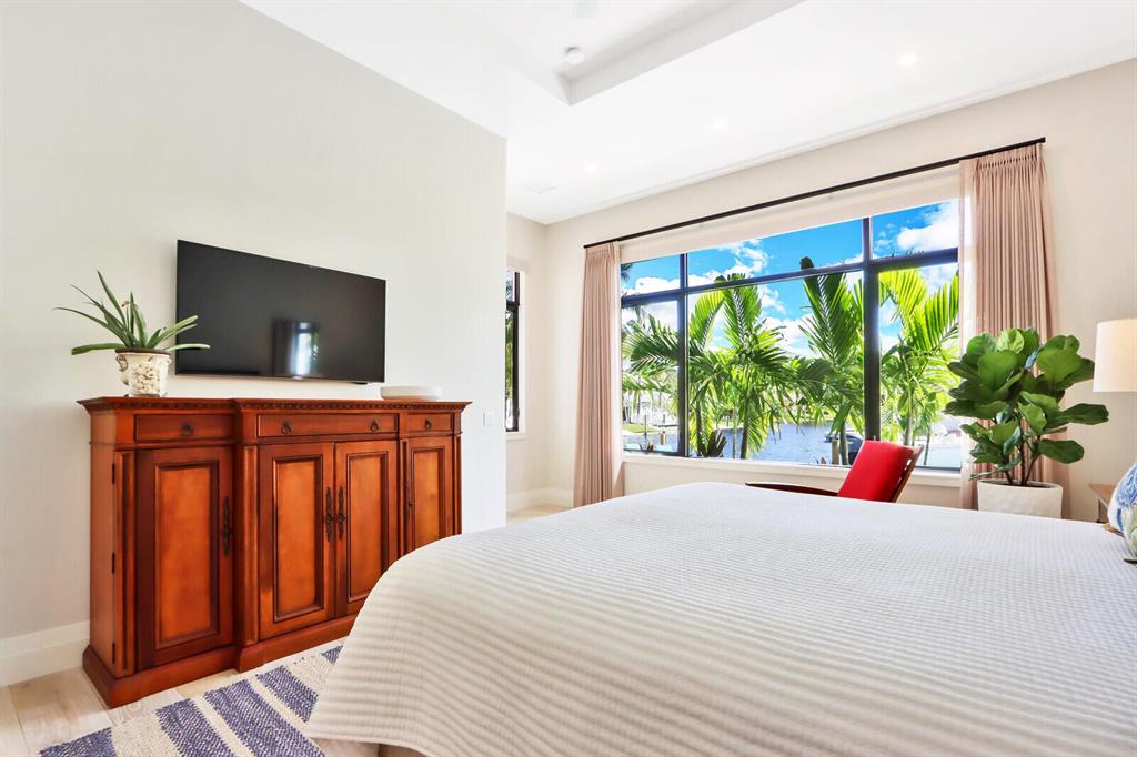 RIVERSIDE - Residential