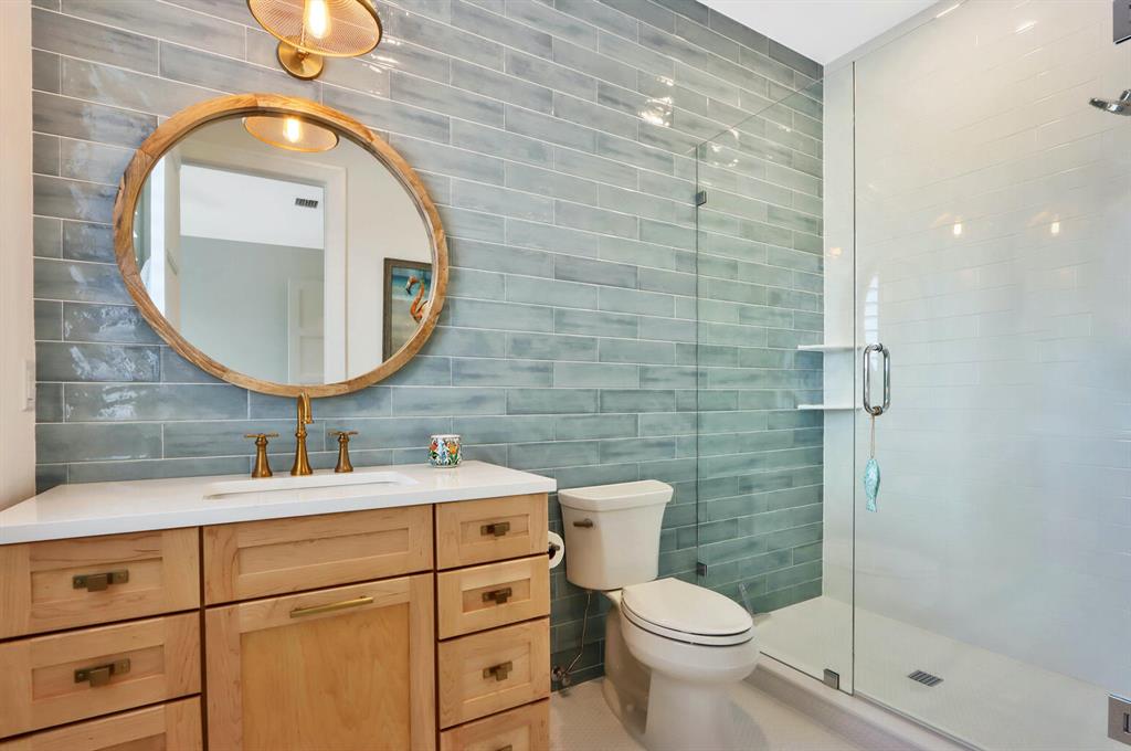 RIVERSIDE - Residential