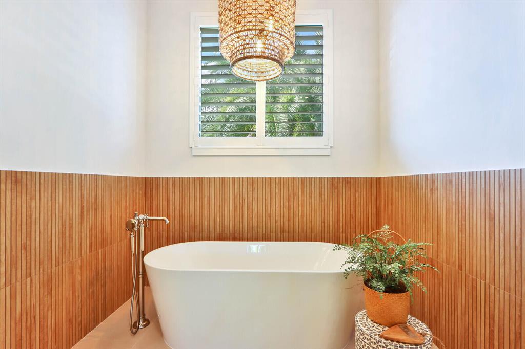 RIVERSIDE - Residential