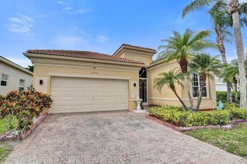 Photo of 15334 Fiorenza Circle, Delray Beach, FL 33446 (MLS # B26035342)