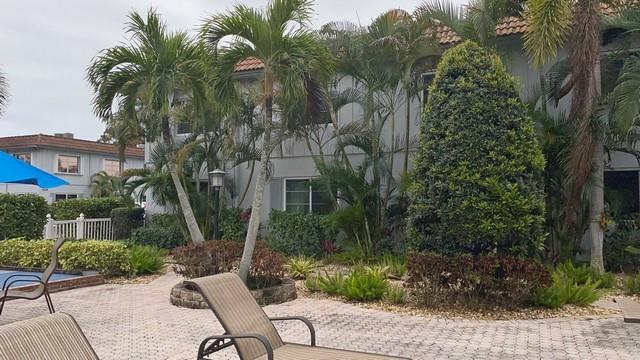 Oakland Grove Village - Residential