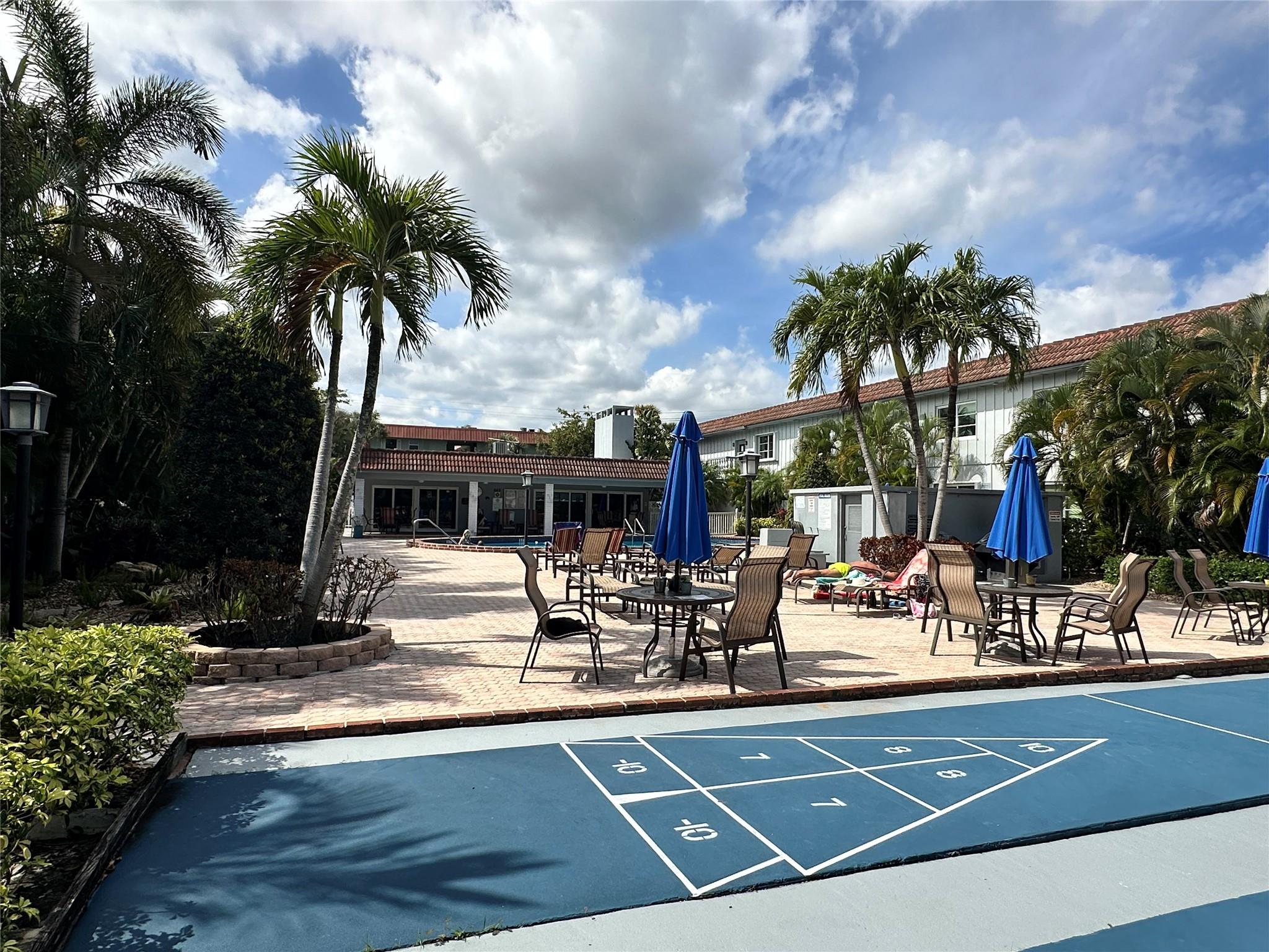 Oakland Grove Village - Residential