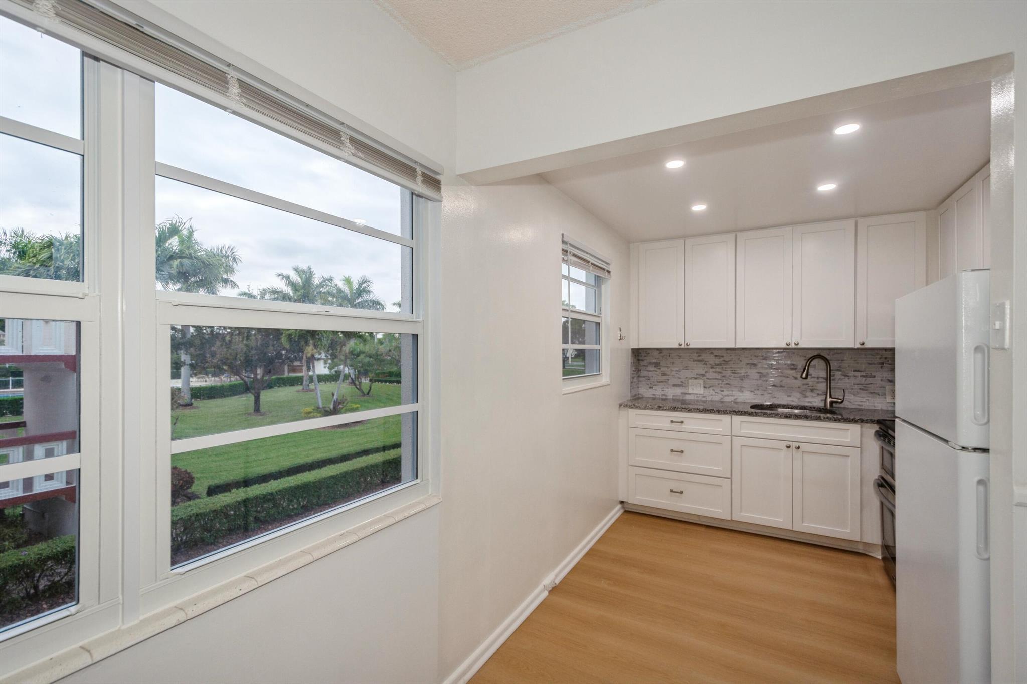 402 Brighton J