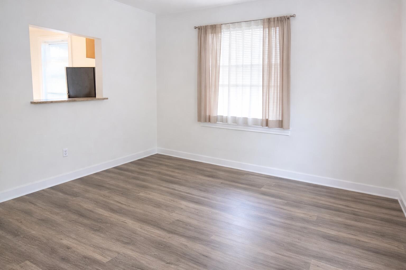 ESTS OF SOUTH PALM BEACH ADD NO 1 - Residential Lease