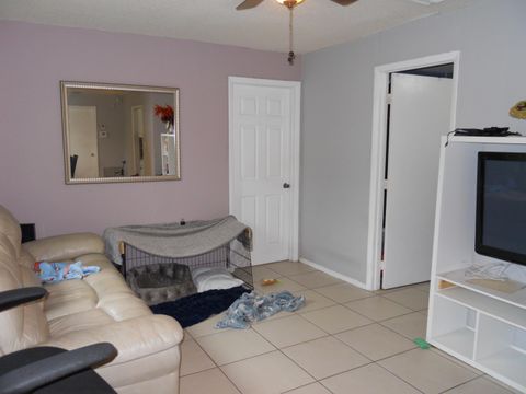 Tiny photo for 3290 NE 10th Avenue, Oakland Park, FL 33334 (MLS # B26023909)