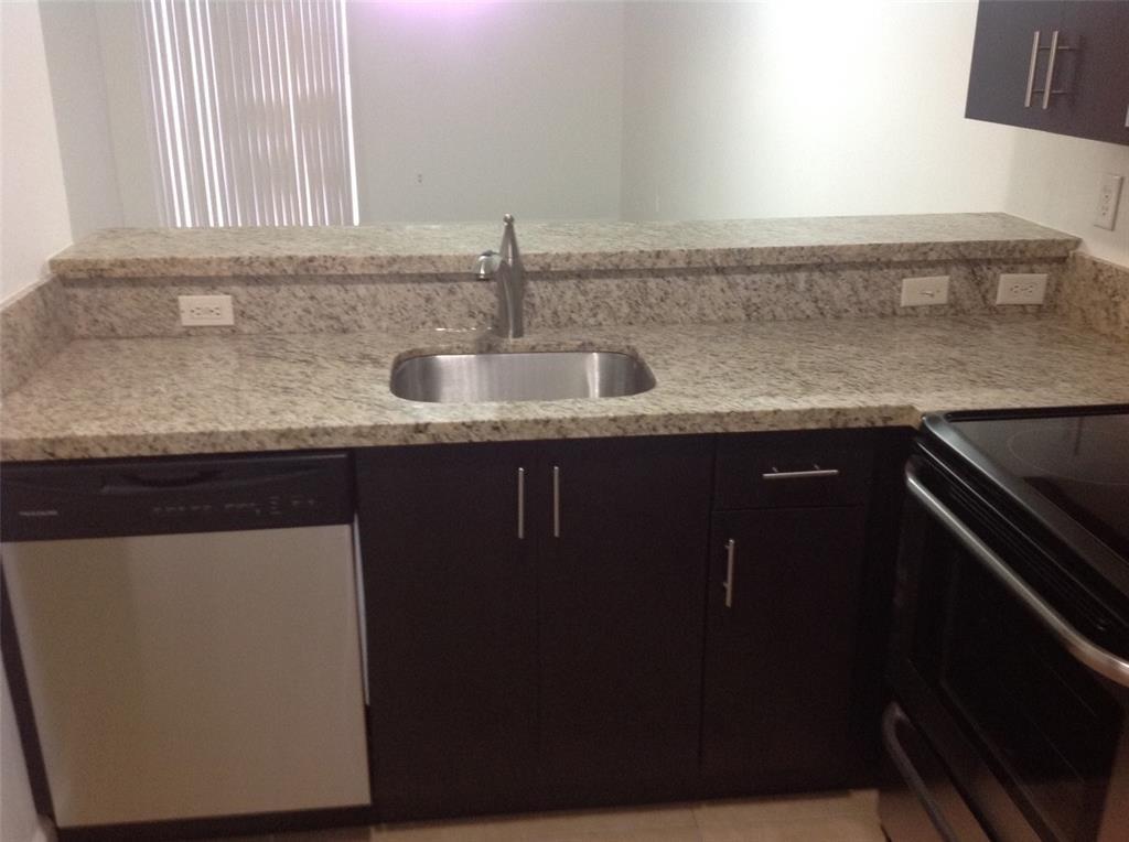 Villas De Venezia Condo - Residential Lease