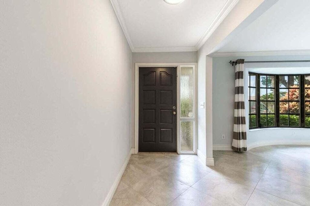 Photo of 4142 Cottonwood Avenue, Palm Beach Gardens, FL 33410 (MLS # R10970651)