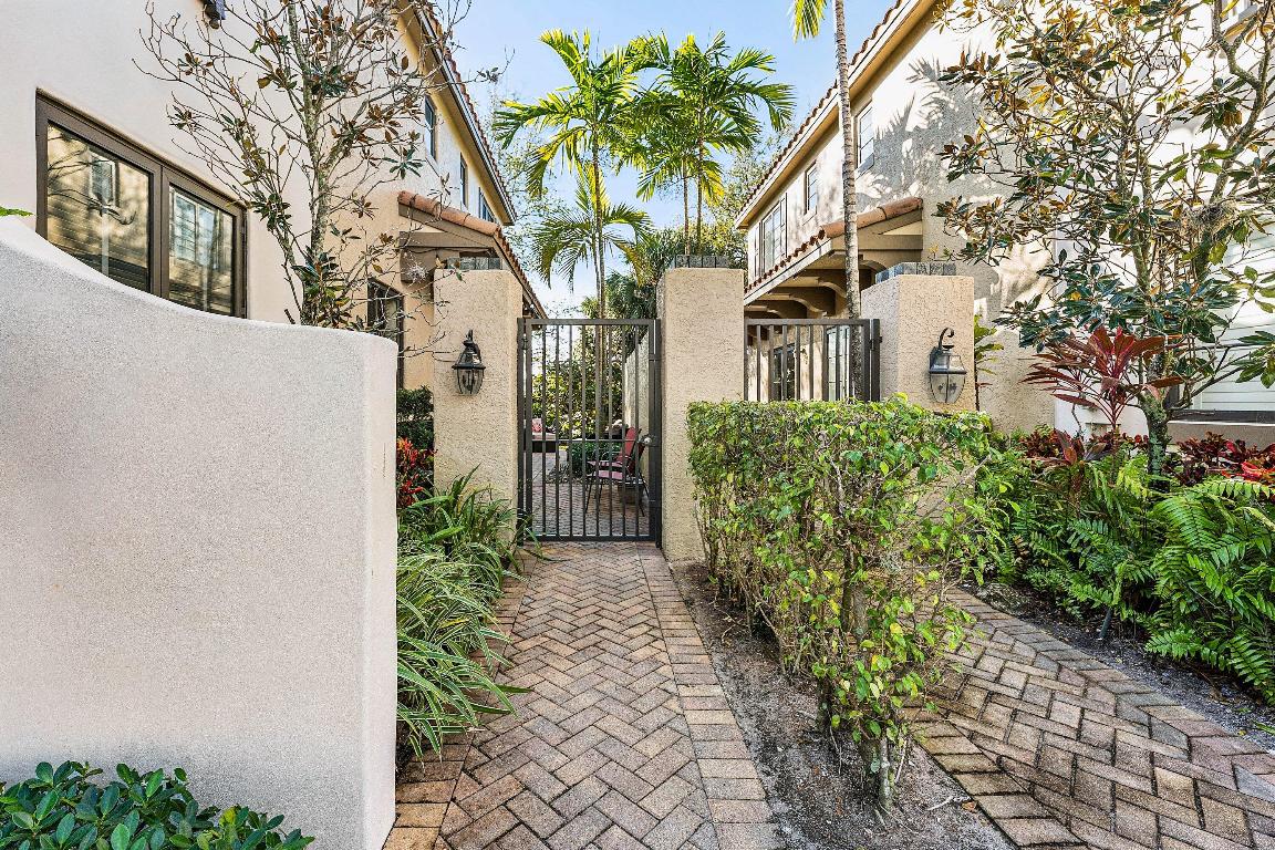 VILLAGIO DEL MAR - Residential