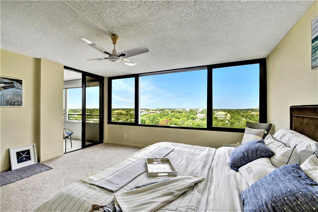 MAYFAIR HOUSE CONDO - Residential