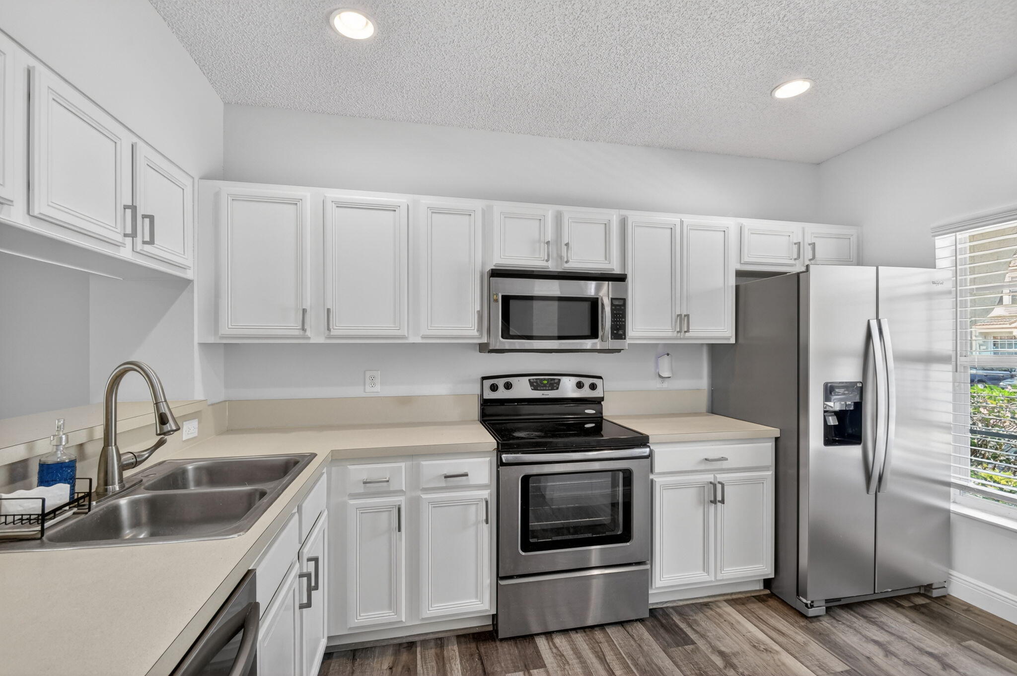 PALMBROOKE TOWNHOMES - Residential Lease