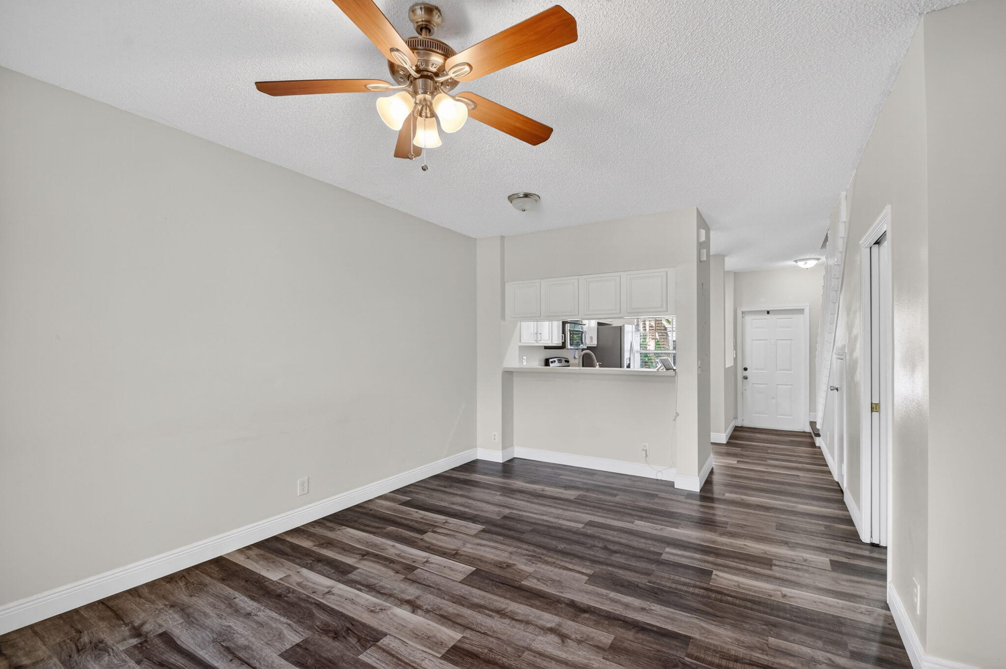 PALMBROOKE TOWNHOMES - Residential Lease
