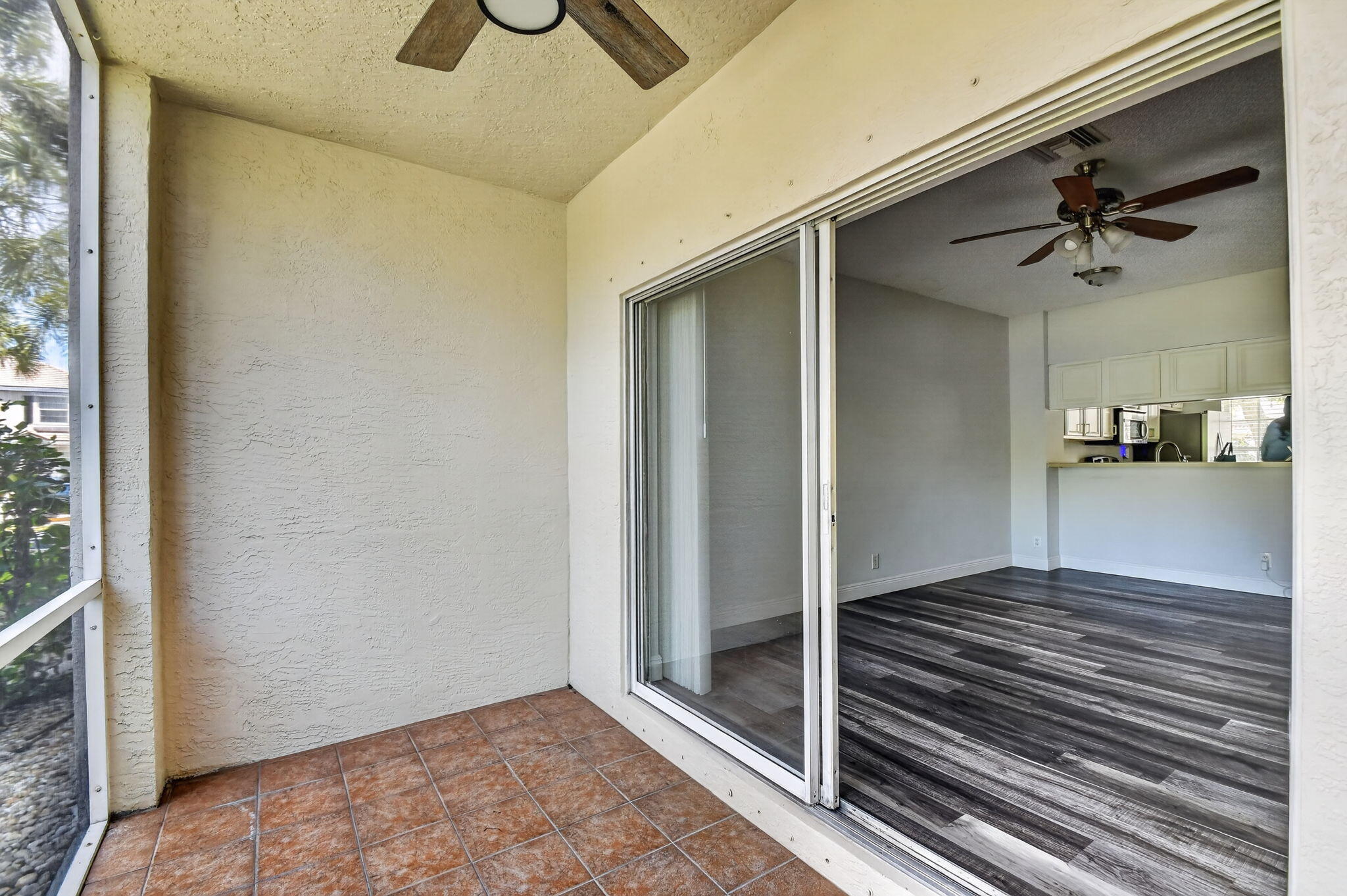 PALMBROOKE TOWNHOMES - Residential Lease