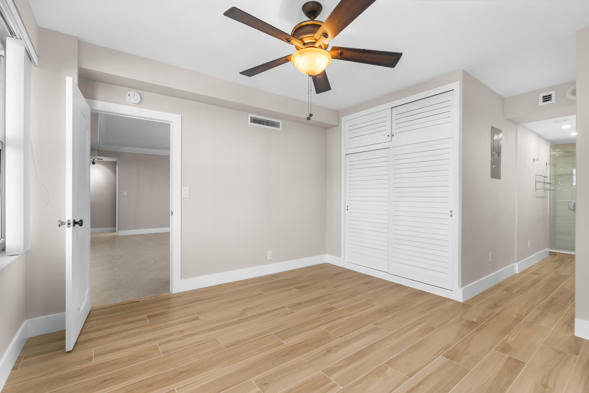 CORAL RIDGE TOWERS NORTH CO-OP - Residential