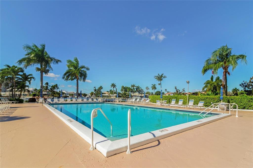 CORAL RIDGE TOWERS NORTH CO-OP - Residential