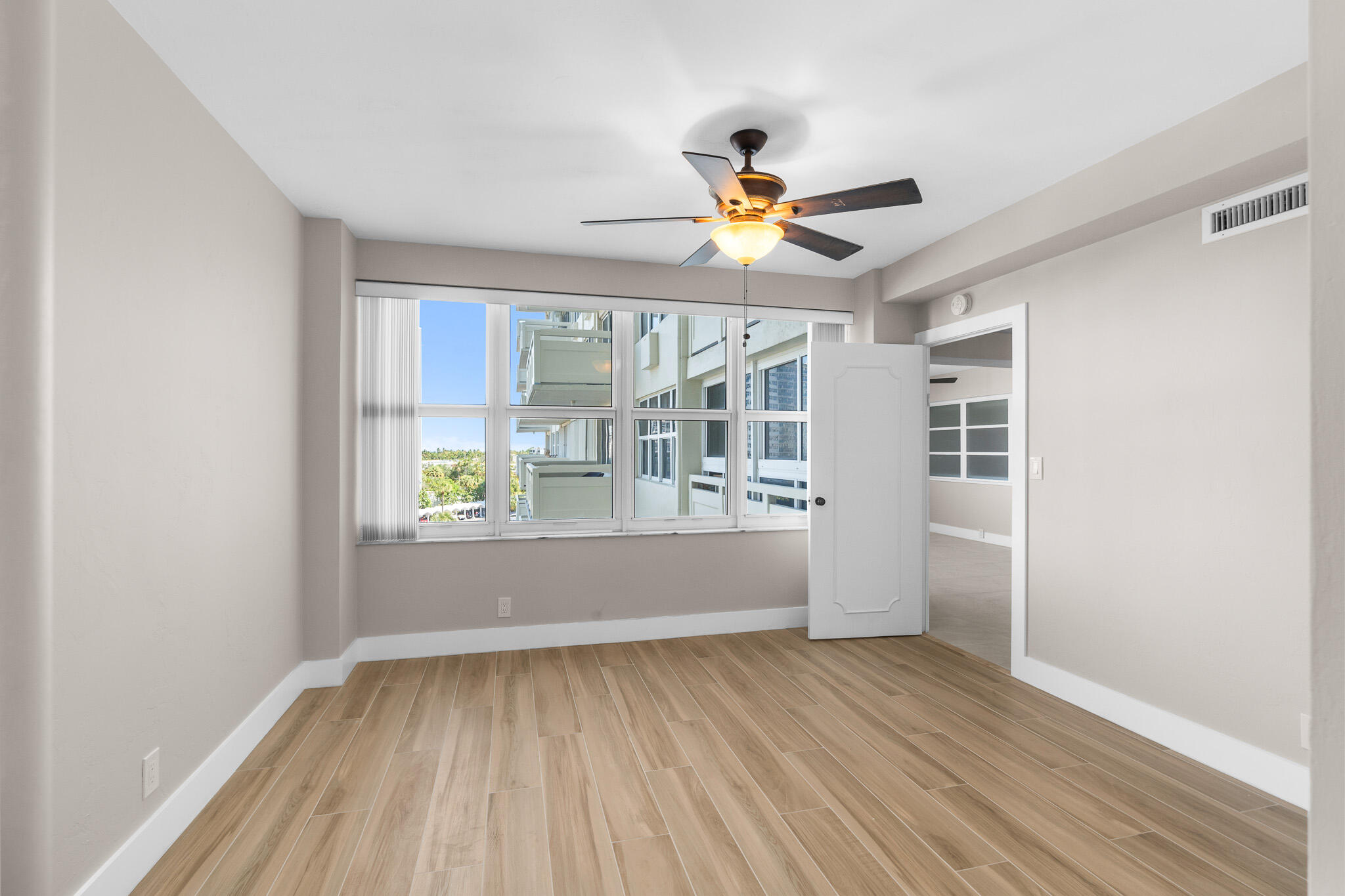 CORAL RIDGE TOWERS NORTH CO-OP - Residential
