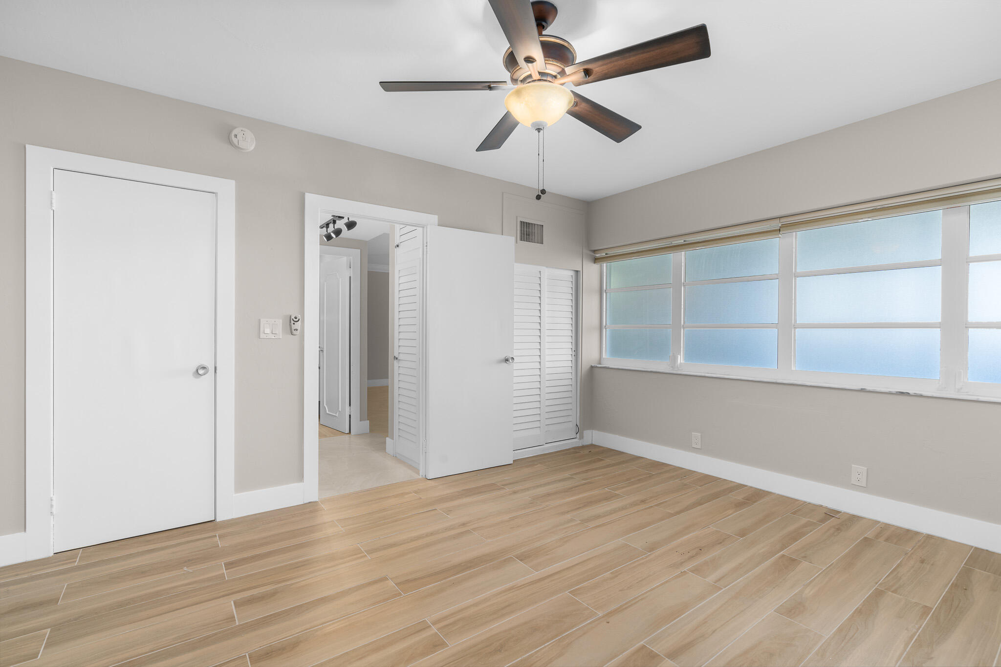 CORAL RIDGE TOWERS NORTH CO-OP - Residential