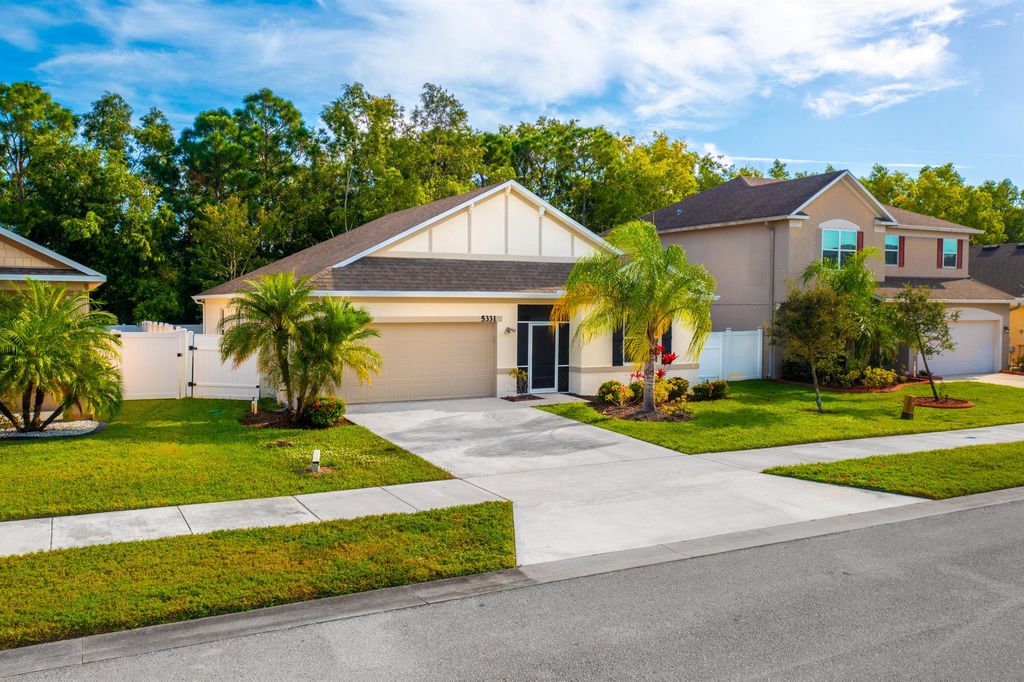 Photo of 5331 NW Wisk Fern Circle, Port Saint Lucie, FL 34986 (MLS # R10938086)