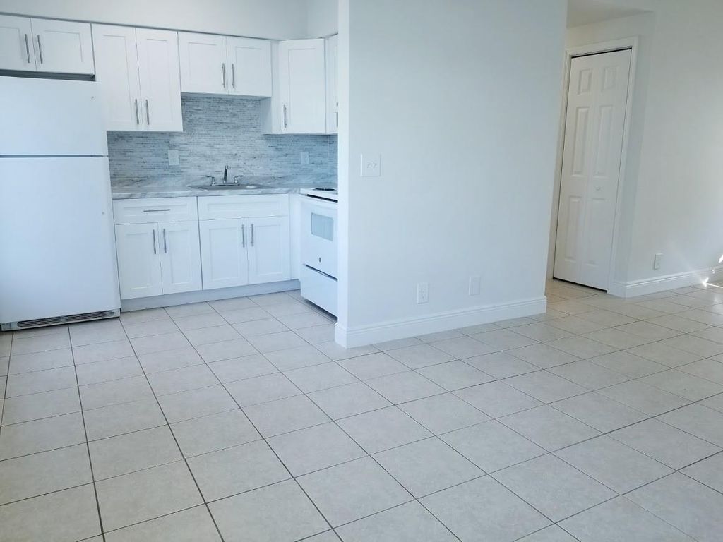 Photo of 1855 Adams Street #6, Hollywood, FL 33020 (MLS # F10425409)