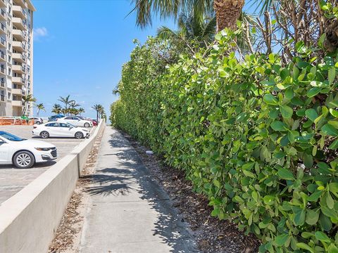 A home in Lauderdale By The Sea