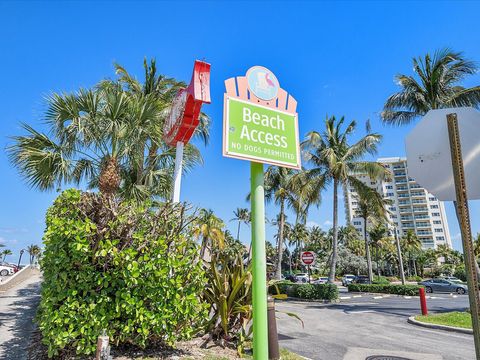 A home in Lauderdale By The Sea