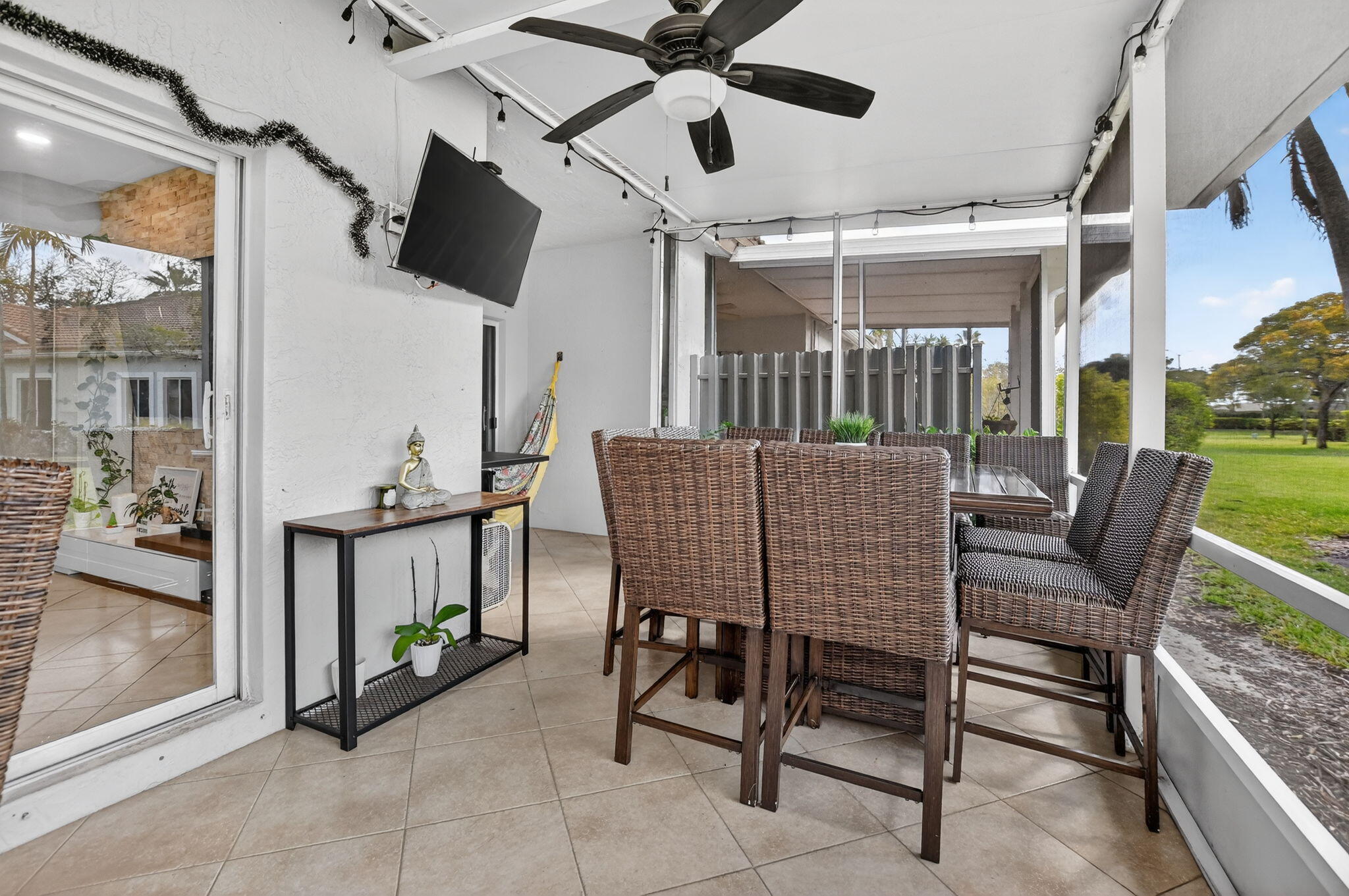 OLYMPIA & YORK RESIDENTIAL PLAT - Residential