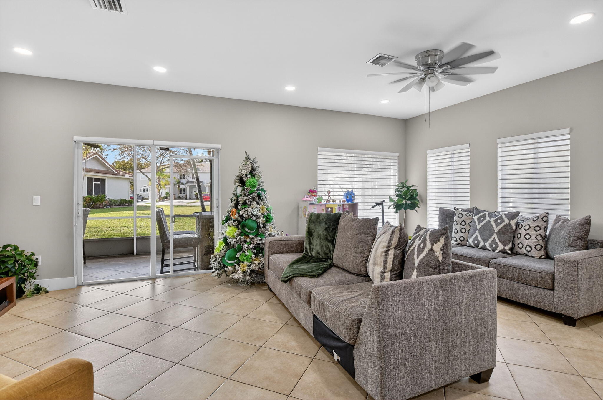 OLYMPIA & YORK RESIDENTIAL PLAT - Residential