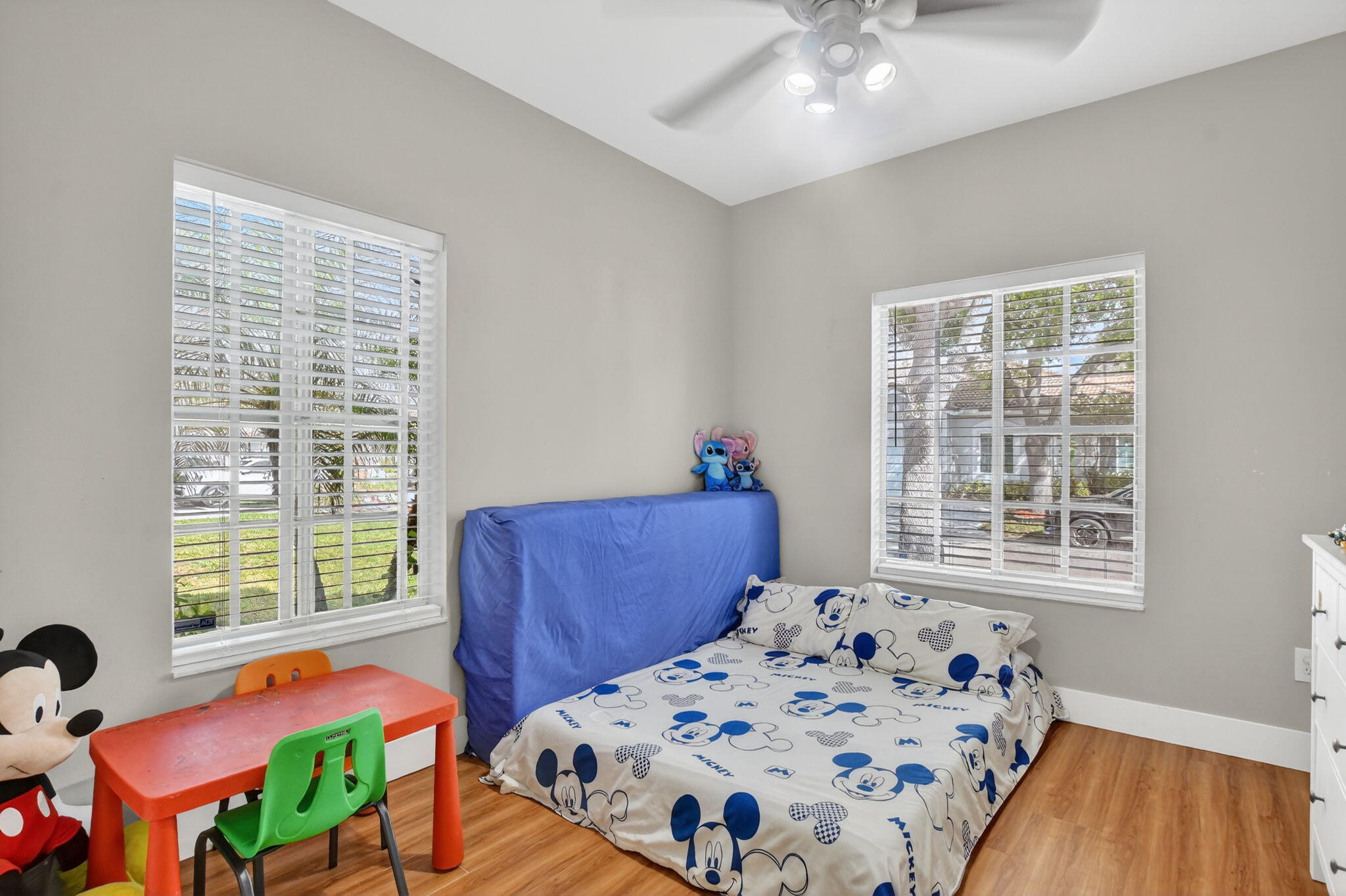 OLYMPIA & YORK RESIDENTIAL PLAT - Residential