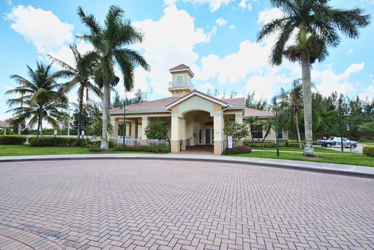 OLYMPIA & YORK RESIDENTIAL PLAT - Residential